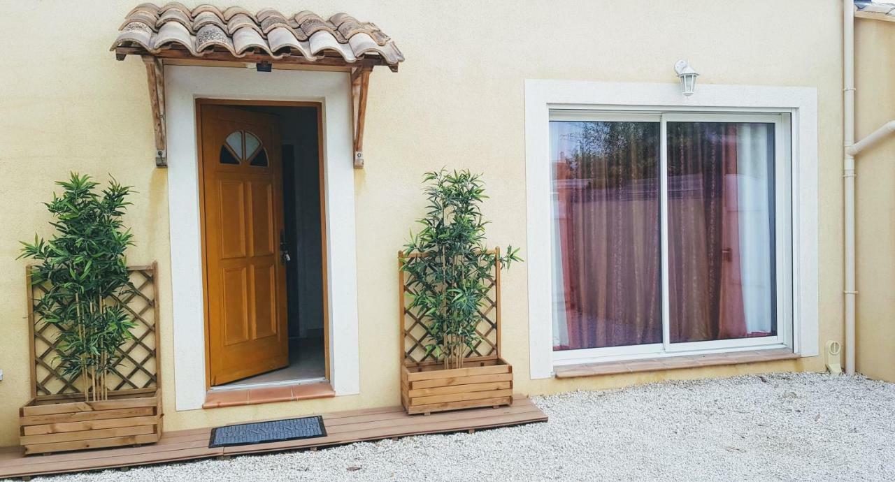 Maison Avec Jardin Au Calme La Crau Dış mekan fotoğraf