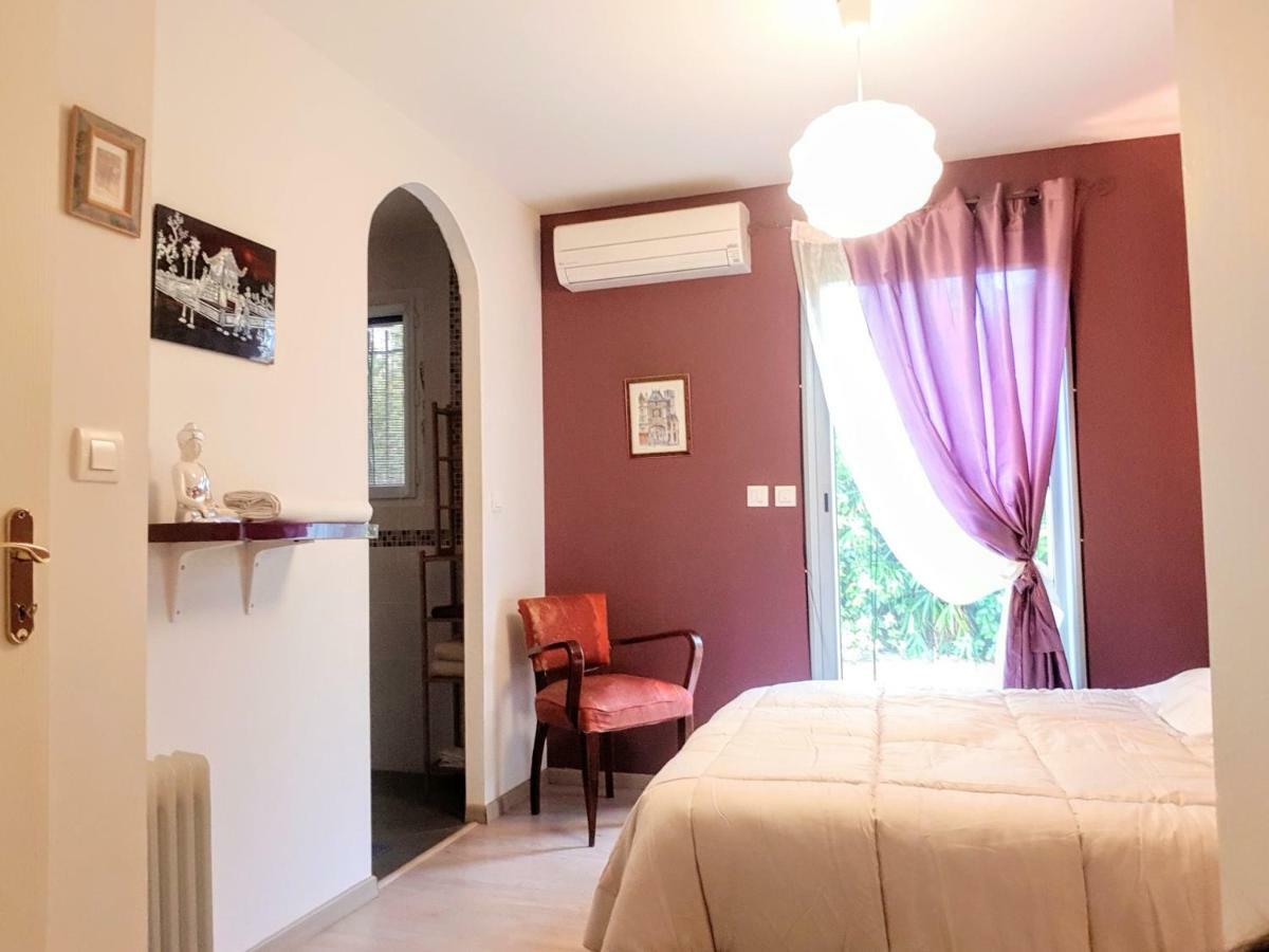 Maison Avec Jardin Au Calme La Crau Dış mekan fotoğraf